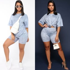 Fashion Nova Tamia Tie Dye Short Set - M